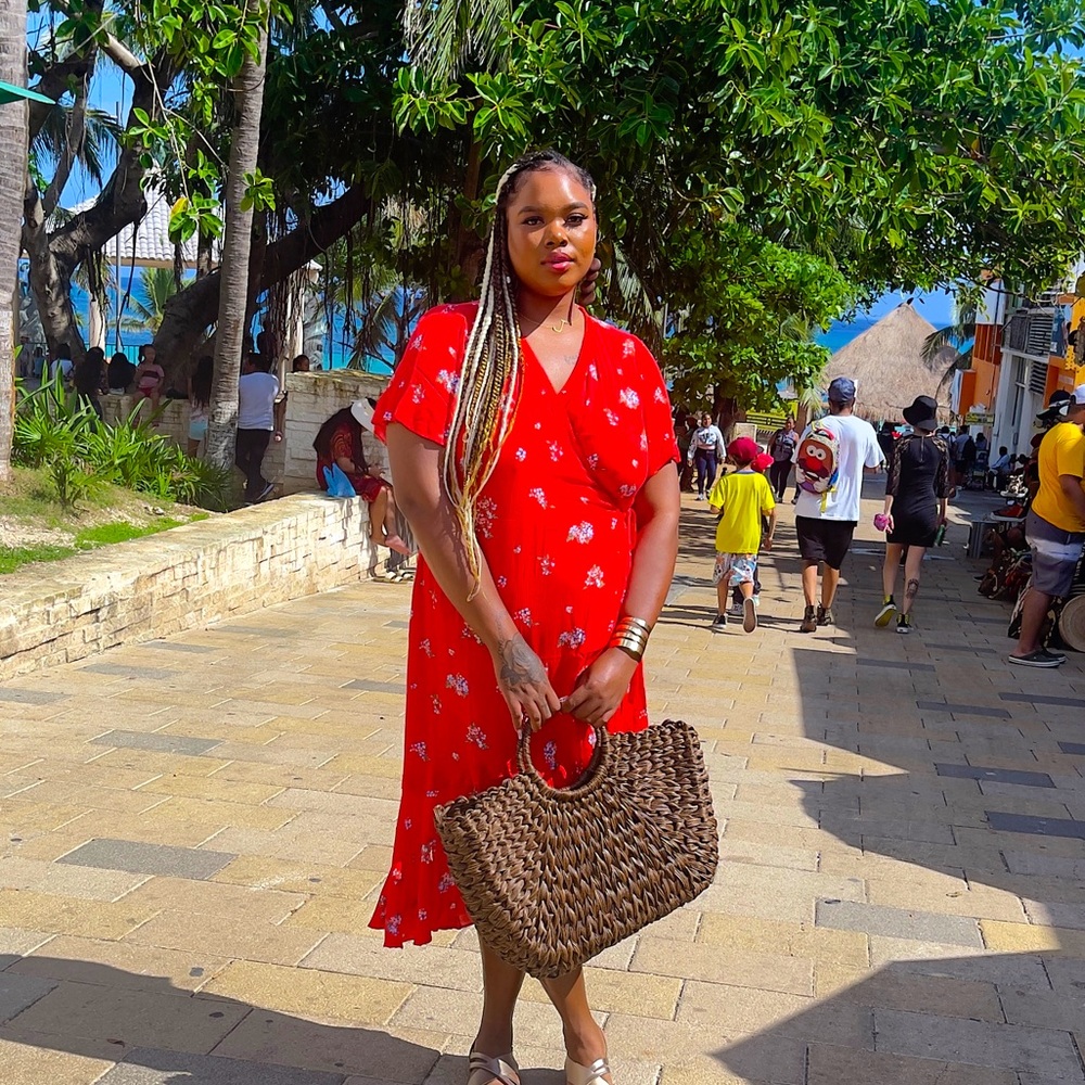 Red flor dress